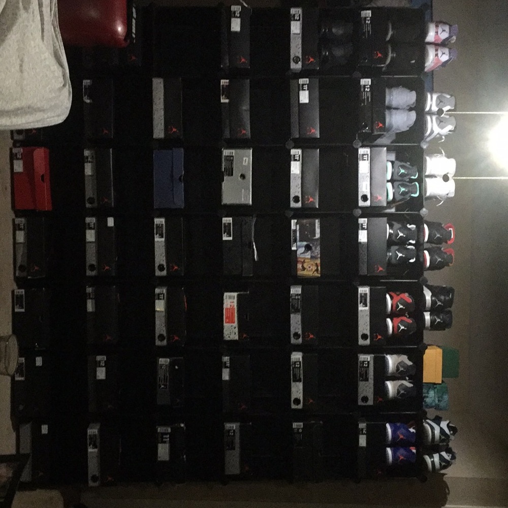 Several High dollar Js 11.5 to 12 men’s for sale.